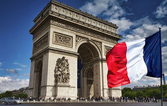 French families offer you a visa and accommodation in exchange for living with them