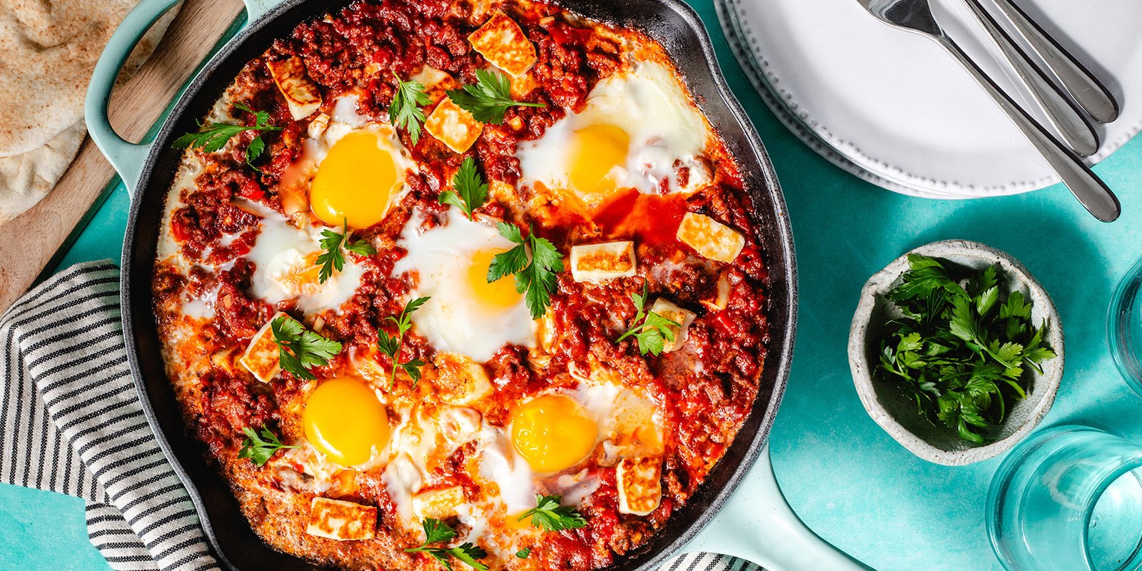 Shakshuka Farmer Style (Eggs in Tomato Sauce)