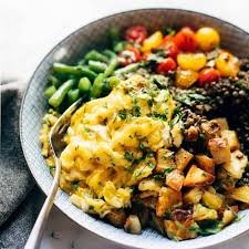 Lentils & Eggs Farmer Breakfast Bowl